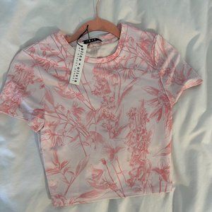 Alice + Olivia Cindy Floral Cropped Top